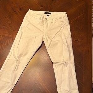 Cropped ripped white jeggings